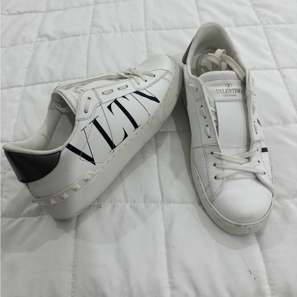 Valentino size 5, 6